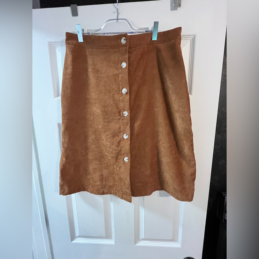 Classic Button-Front A-Line Skirt in Brown Size XL